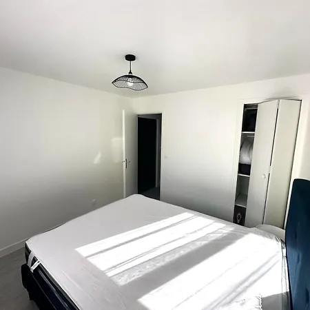 Appartement Calme Antony, Terrasse, Vue Jardin, Proche Paris Et Orly Exterior photo
