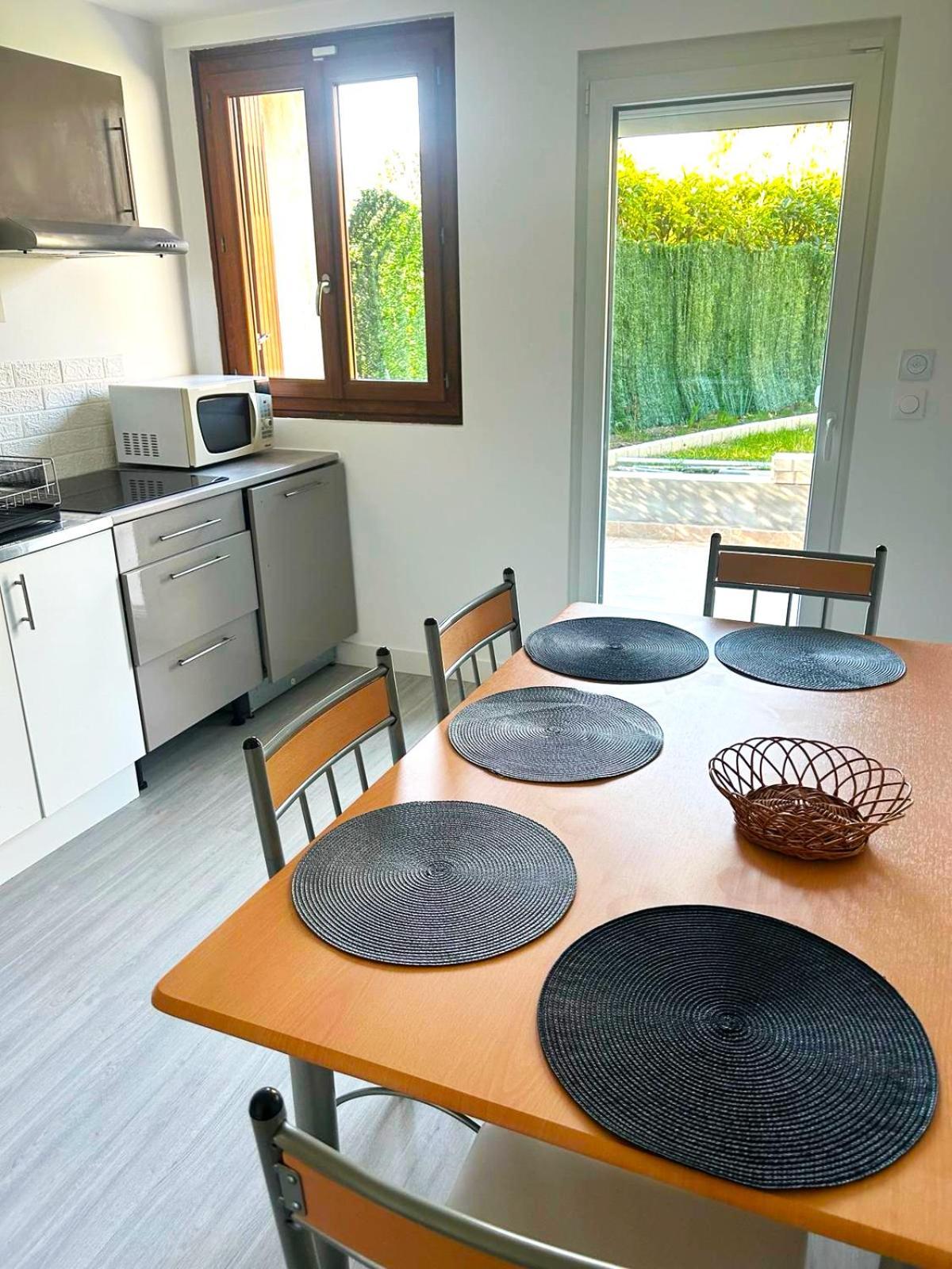 Calme Antony, Terrasse, Vue Jardin, Proche Paris Et Orly Apartment
